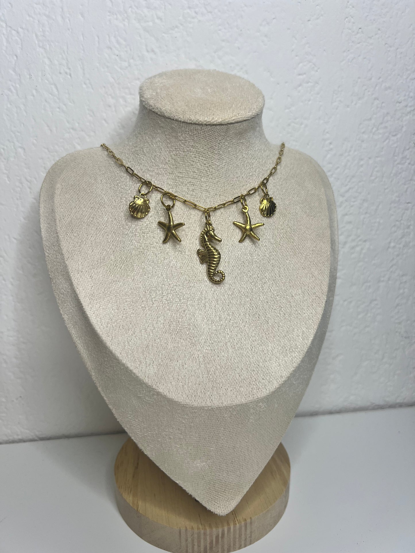 Collier Medz