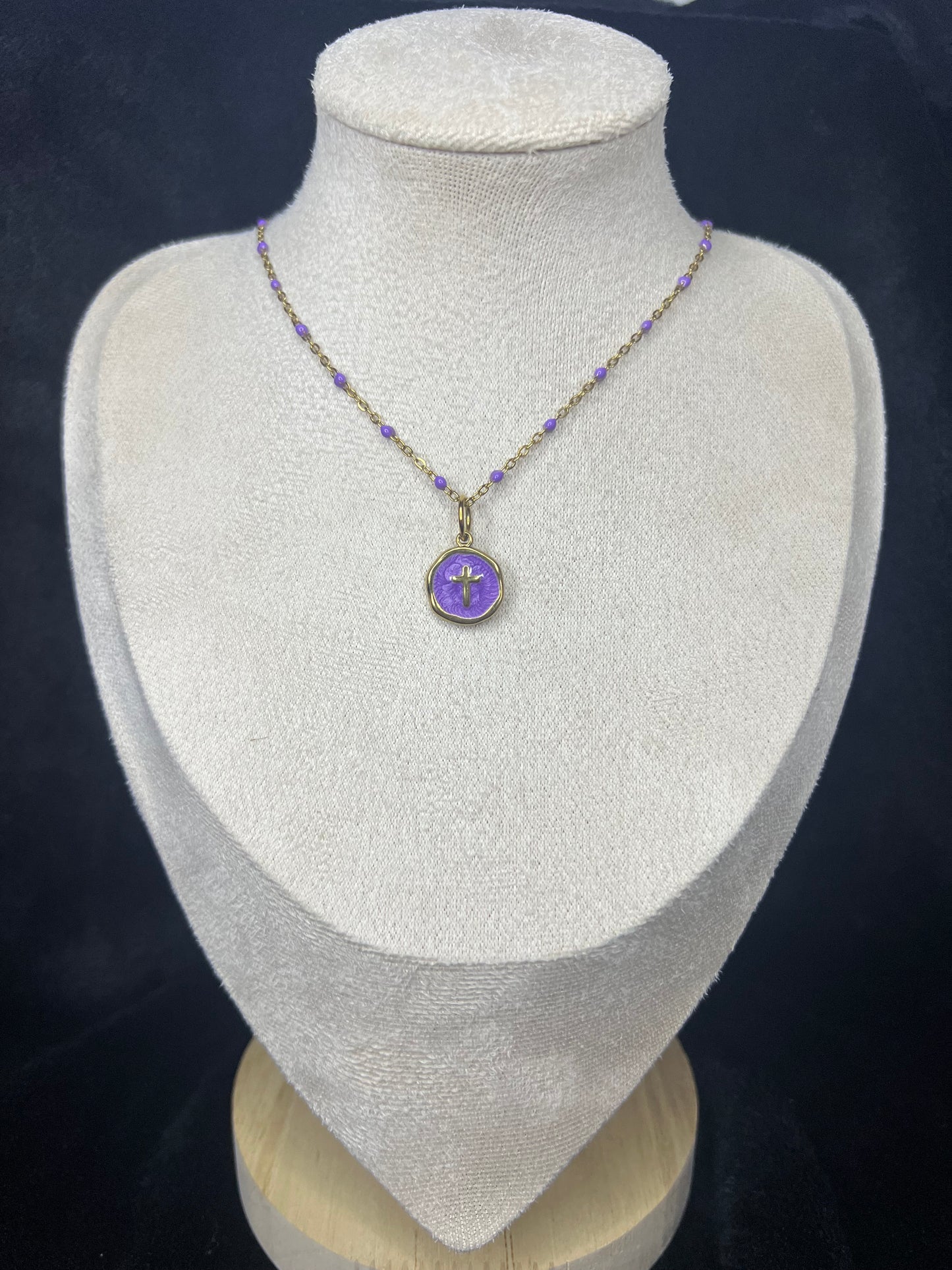 Collier croix